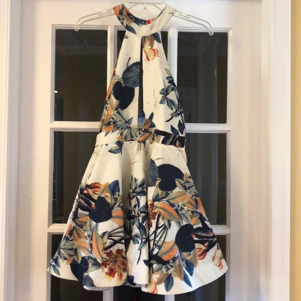 Luxxel | Tropical Print Halter Dress